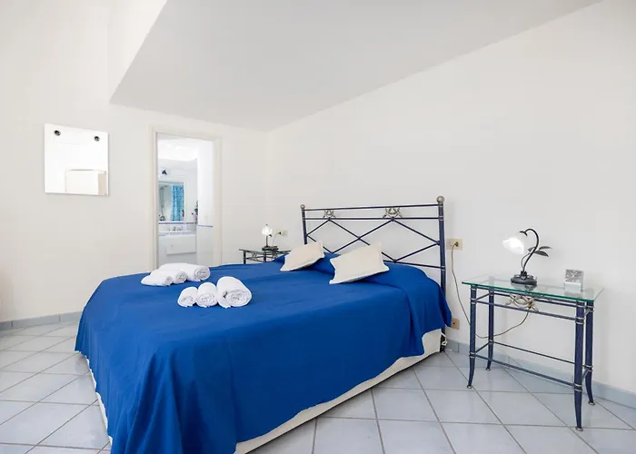 Caprigetaway - Sopramonte Apartment *