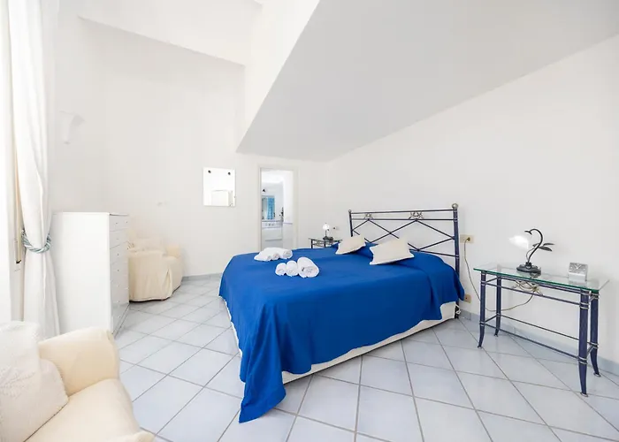 Caprigetaway - Sopramonte * Capri