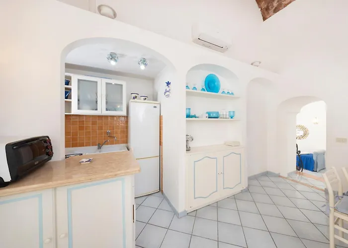 Caprigetaway - Sopramonte Apartment